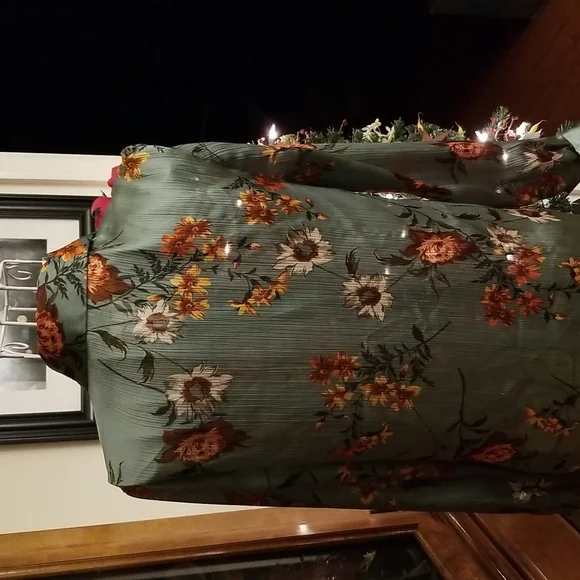 Gorgeous Zara shirt - Picture 4 of 7